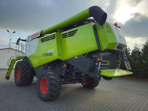 Комбайн Claas Lexion 6700 (2020)
