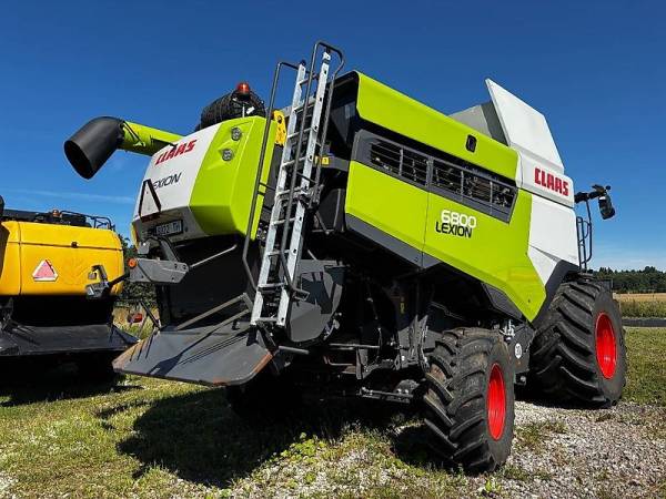 Комбайн Claas Lexion 6800 (2021)