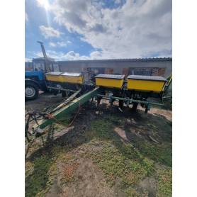 Сівалка John Deere 7000