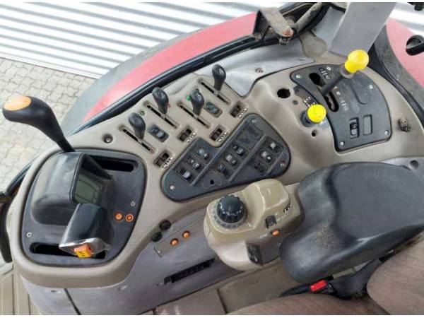 Трактор Case IH MXU 125 (2005)