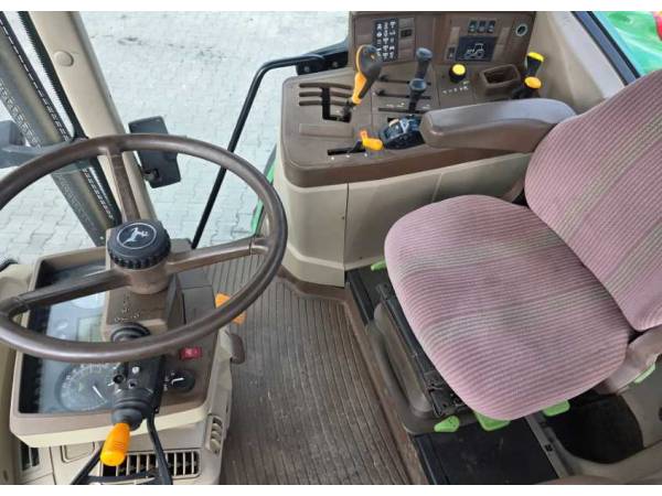 Трактор John Deere 6320 (2002)