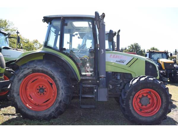 Трактор Claas Arion 420 (2012)