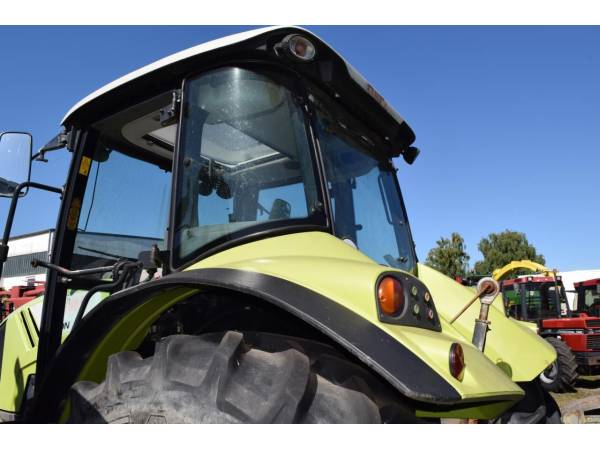 Трактор Claas Arion 420 (2012)
