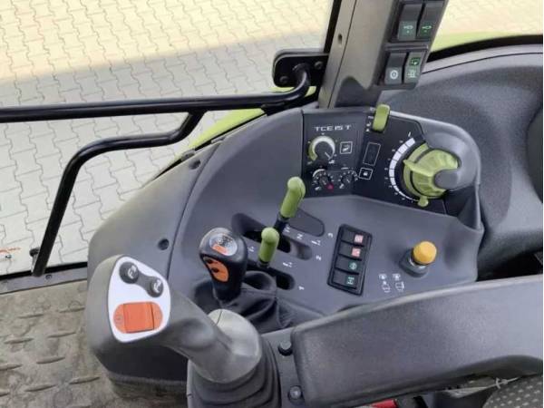 Трактор Claas Arion 430 (2014)