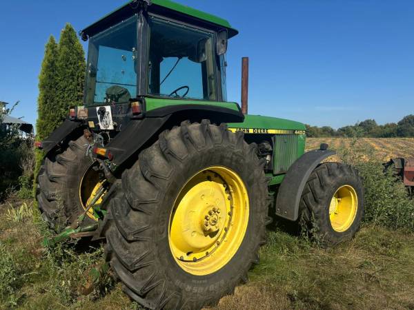 Трактор John Deere 4450