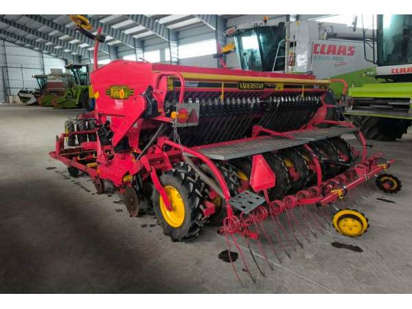 Посівний комплекс Vaderstad Rapid 400C (2012)