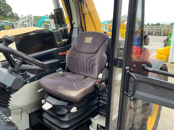 Навантажувач Caterpillar TH336C (2013)