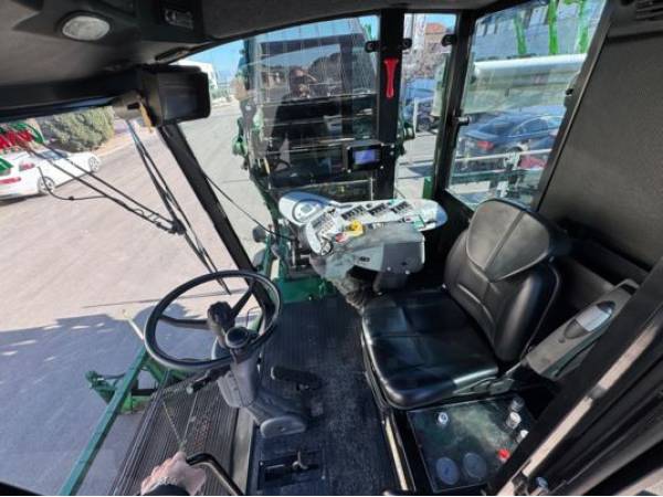 Томатоуборочный комбайн Sandei TH400 (2018)
