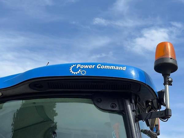 Трактор New Holland T6080 PC (2010)