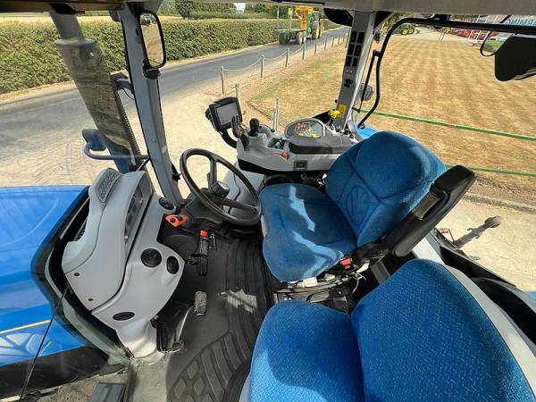 Трактор New Holland T6080 PC (2010)