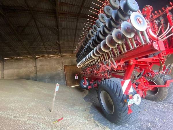 Посівний комплекс Kverneland DG 10000 (2012)