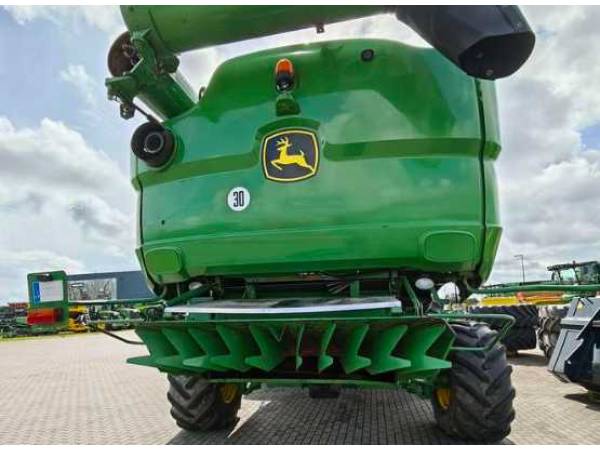 Комбайн John Deere S680 (2016)