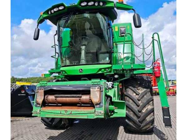 Комбайн John Deere S680 (2016)