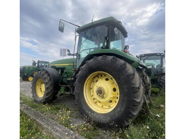 Трактор John Deere 8300 (1995)