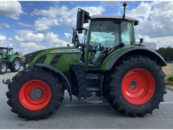 Трактор Fendt 716 Vario S4 Profi Plus (2019)