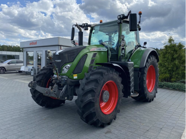 Трактор Fendt 716 Vario S4 Profi Plus (2019)