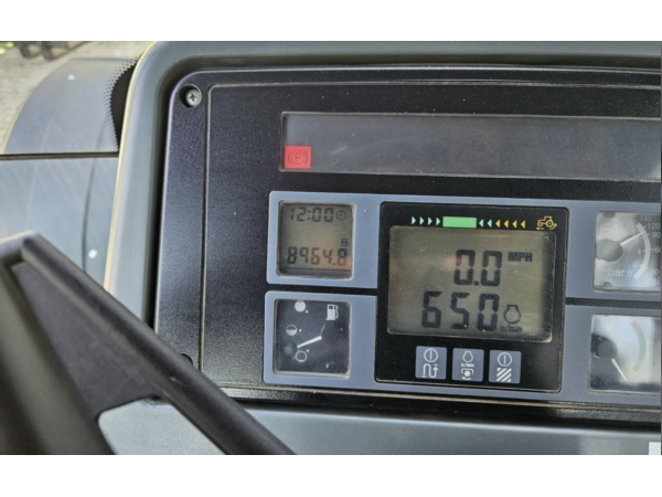 Трактор Case IH MX135 (2002)
