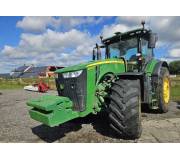 Трактор John Deere 8320R