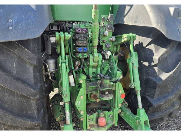 Трактор John Deere 8320R (2021)
