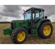 Трактор John Deere 6200