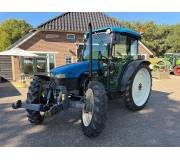 Трактор New Holland TN75