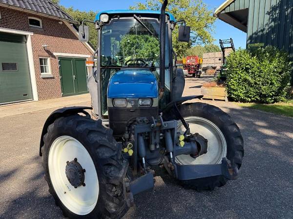Трактор New Holland TN75 (2003)