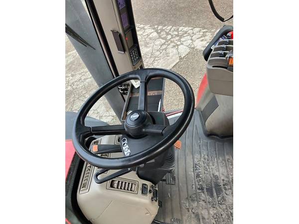 Трактор Case IH Magnum 310 (2010)