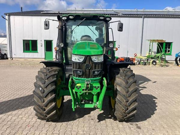 Трактор John Deere 6150R (2015)