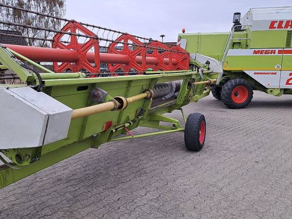 Комбайн Claas Dominator 218 Mega (1995)