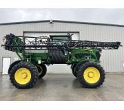 Самохідний обприскувач John Deere 4830