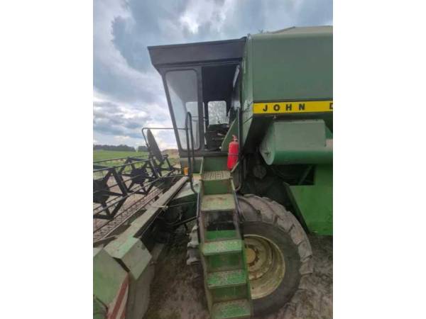 Комбайн John Deere 965