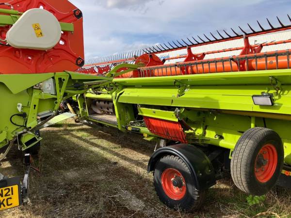 Жниварка зернова Claas Convio 1230 (2020)