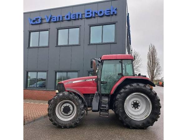 Трактор Case IH MX135 (2000)