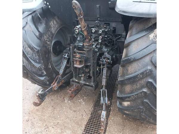 Трактор Case IH MX135 (2000)