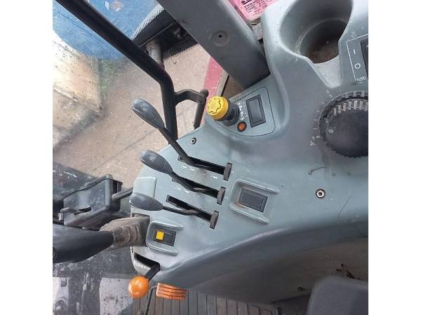 Трактор Case IH MX135 (2000)