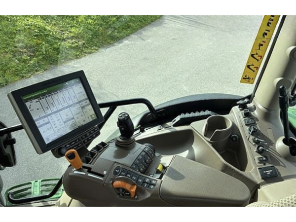 Трактор John Deere 6130R (2018)