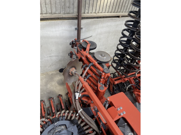 Посевной комплекс Kuhn Espro 6000 RC MIX (2021)