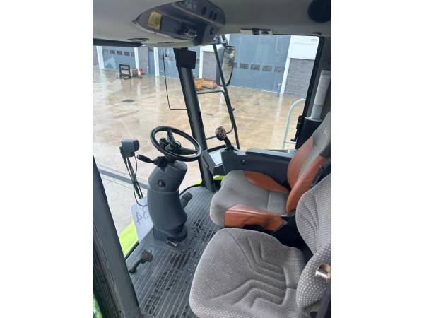 Комбайн Claas Lexion 570TT (2010)