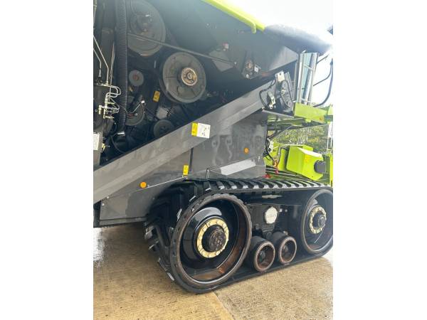 Комбайн Claas Lexion 570TT (2010)