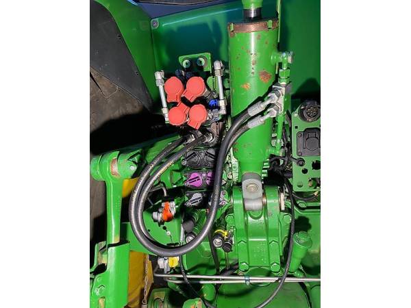 Трактор John Deere 8370R (2013)