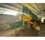 Причіпний обприскувач John Deere 740i