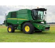Комбайн John Deere W660i