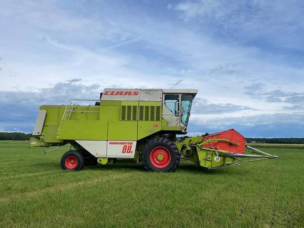 Комбайн Claas Dominator 88S (1987)