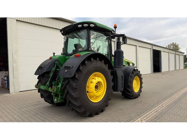 Трактор John Deere 8370R (2016)