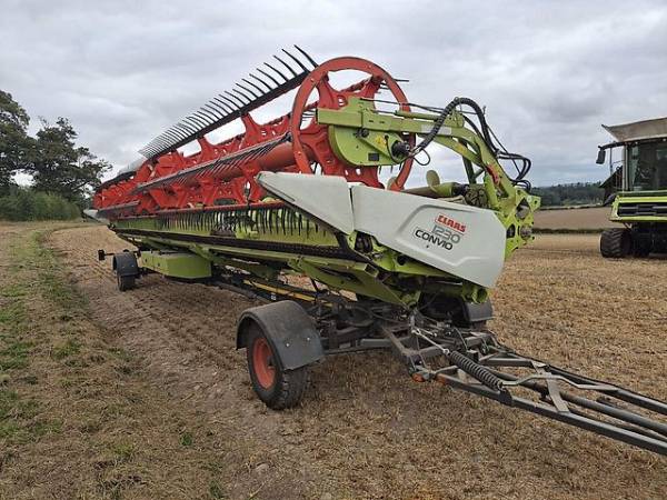 Жниварка зернова Claas Convio Flex 1230 (2020)