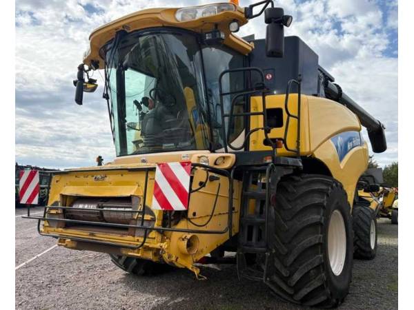 Комбайн New Holland CR 980 (2006)