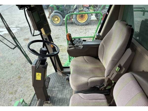 Комбайн John Deere 9880i STS (2007)