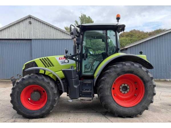 Трактор Claas ARION 650 (2015)