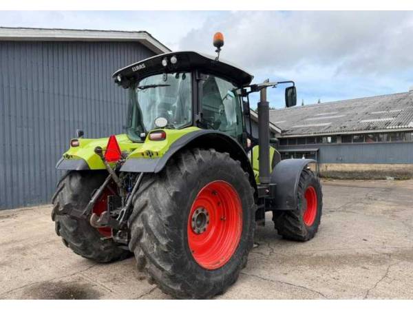 Трактор Claas ARION 650 (2015)