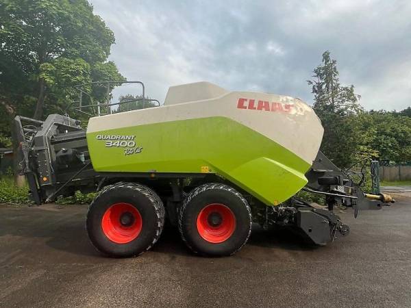 Прес-підбирач Claas Quadrant 3004 RC (2007)